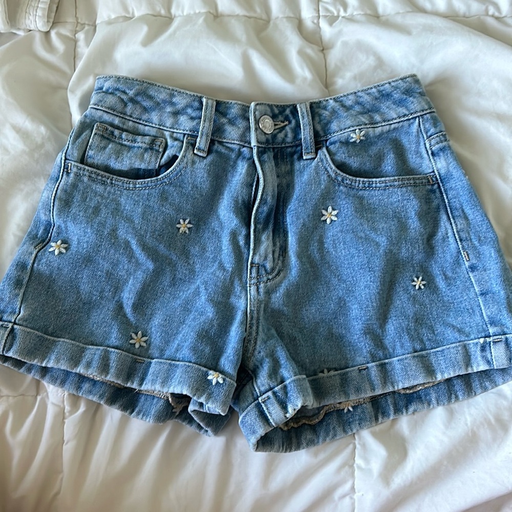 Pacsun Flower Print Denim Shorts
